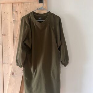 Gap Olive green cotton 3/4 long sleeve maternity nursing dress
